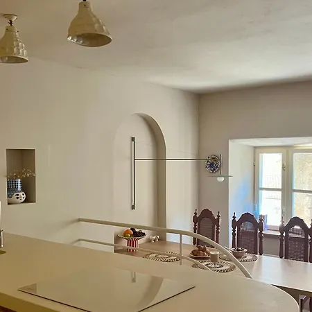 Still Stone House In Nyaraló Jelsa
